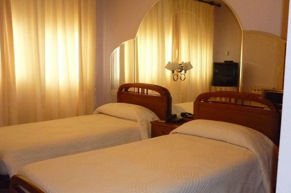 Hotel Francisco Javier А-Корунья Екстер'єр фото