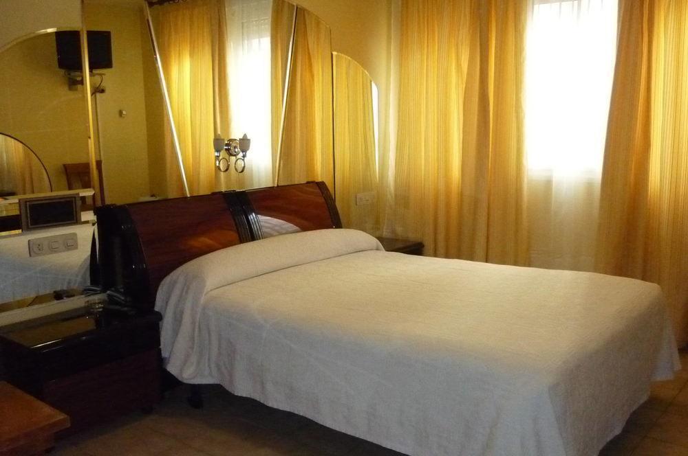 Hotel Francisco Javier А-Корунья Екстер'єр фото